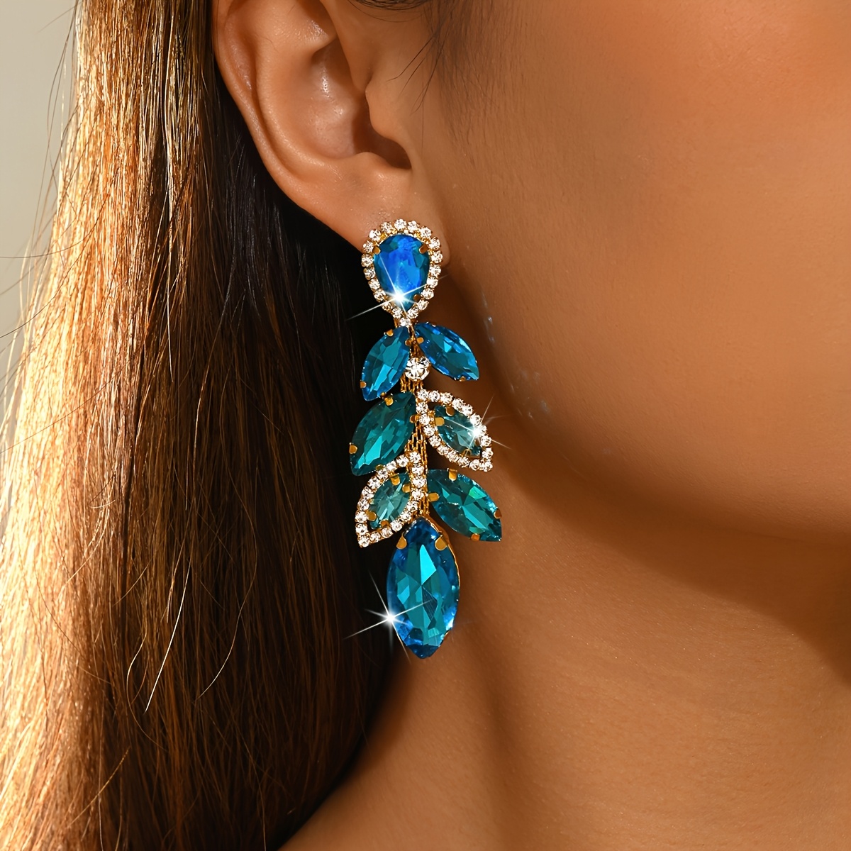 Gorgeous Leaf Drop Earrings with Shiny Marquise Rhinestones